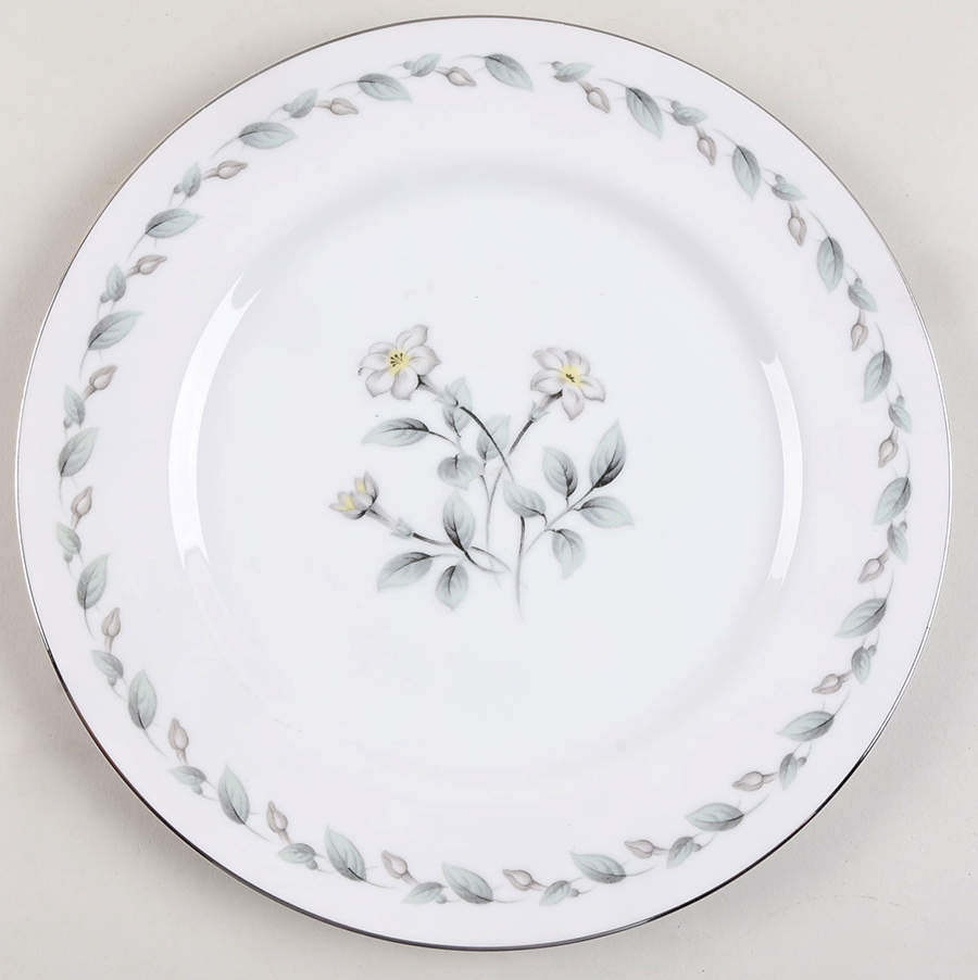 Laura Dinner Plate by Narumi-1