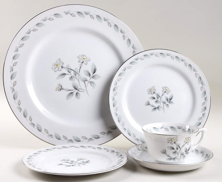 Laura 5 Piece Place Setting by Narumi-1