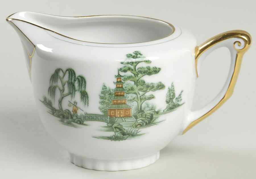 Manchu Creamer by Narumi-1