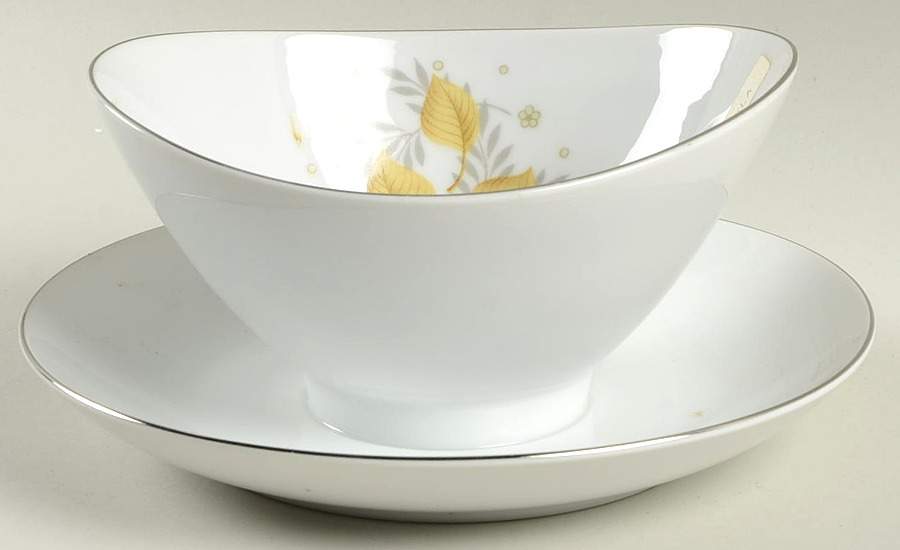 Marlene Gravy Boat with Attached Underplate by Narumi-1