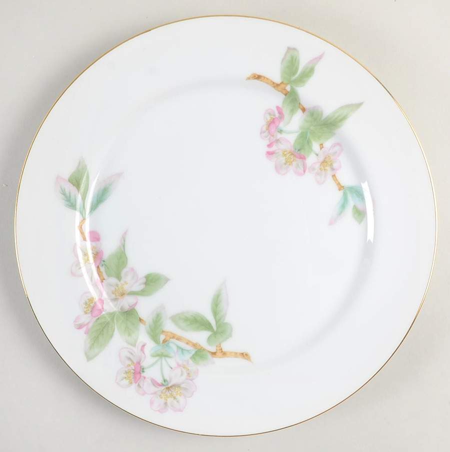 Mountain Cherry Dinner Plate by Narumi-1