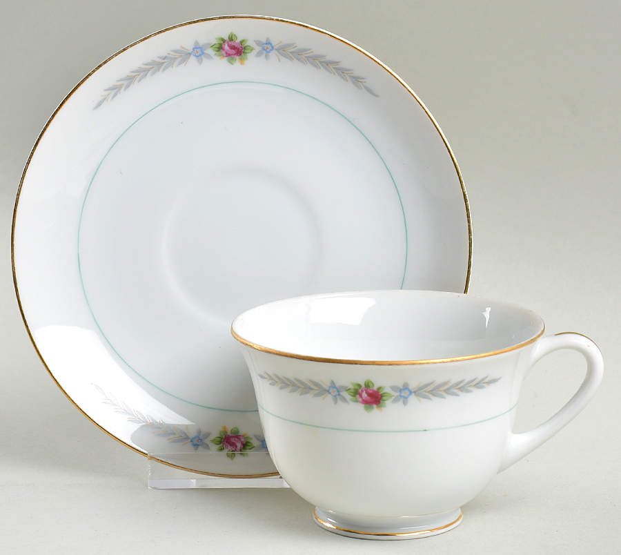 Olive Leaves Footed Cup & Saucer Set by Narumi-1