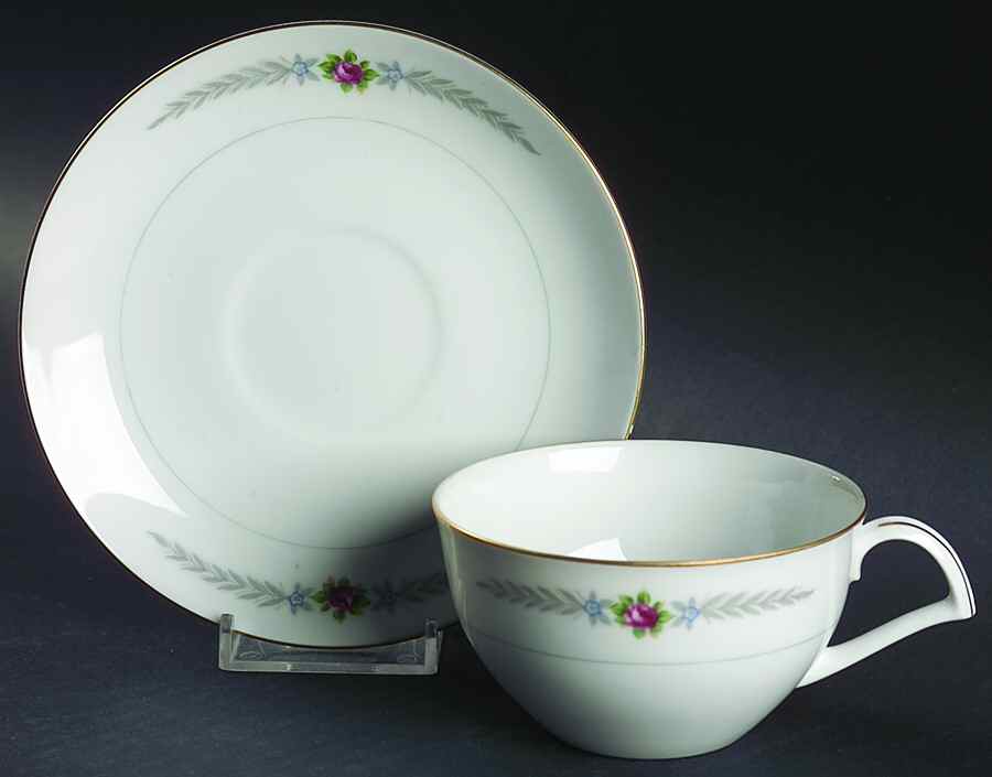 Olive Leaves Flat Cup & Saucer Set by Narumi-1