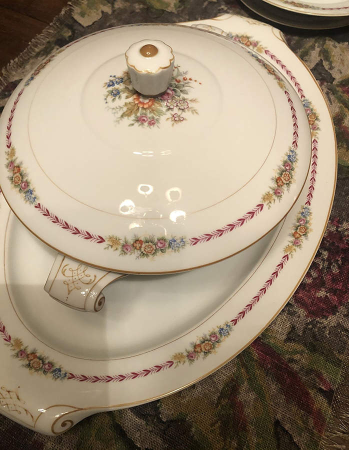 Oriole (No #) 12" Oval Serving Platter by Narumi-1