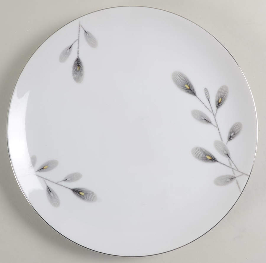 Oriental Pine Dinner Plate by Narumi-1