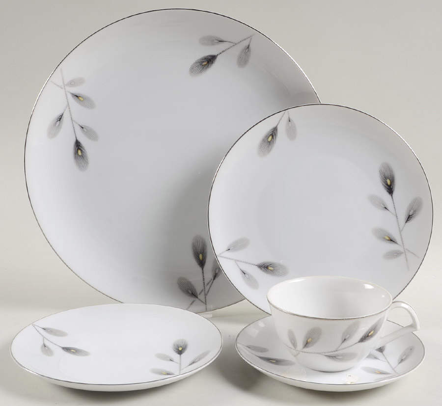 Oriental Pine 5 Piece Place Setting by Narumi-1