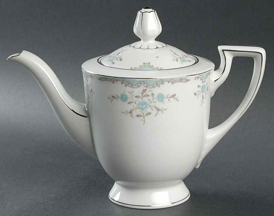 Phoebe Teapot & Lid by Narumi-1