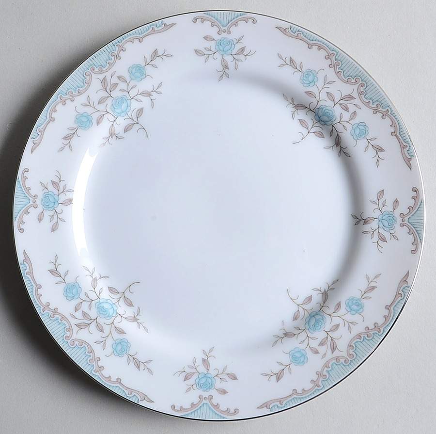 Phoebe Salad Plate by Narumi-1