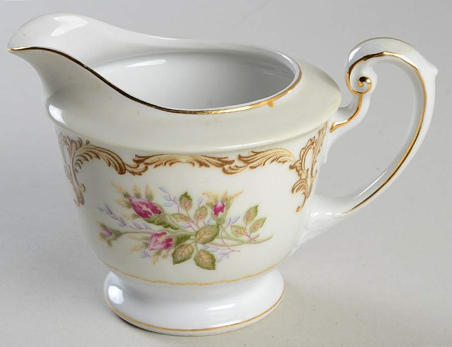 Rosebud Creamer by Narumi-1