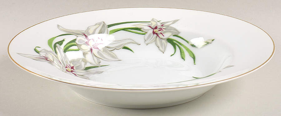 White Lily Rim Soup Bowl by Narumi-1