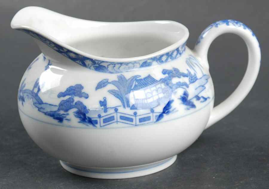 11006 Creamer by Noritake-1