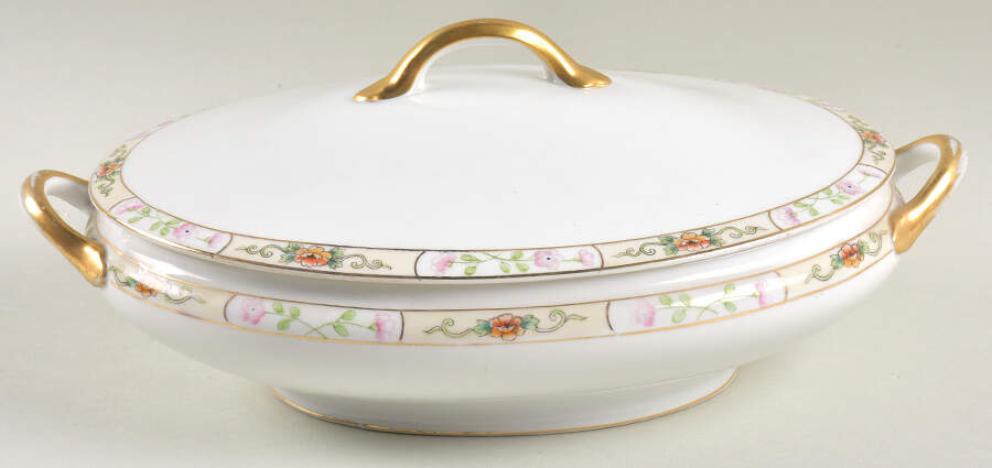 11633 Round Covered Vegetable by Noritake-1