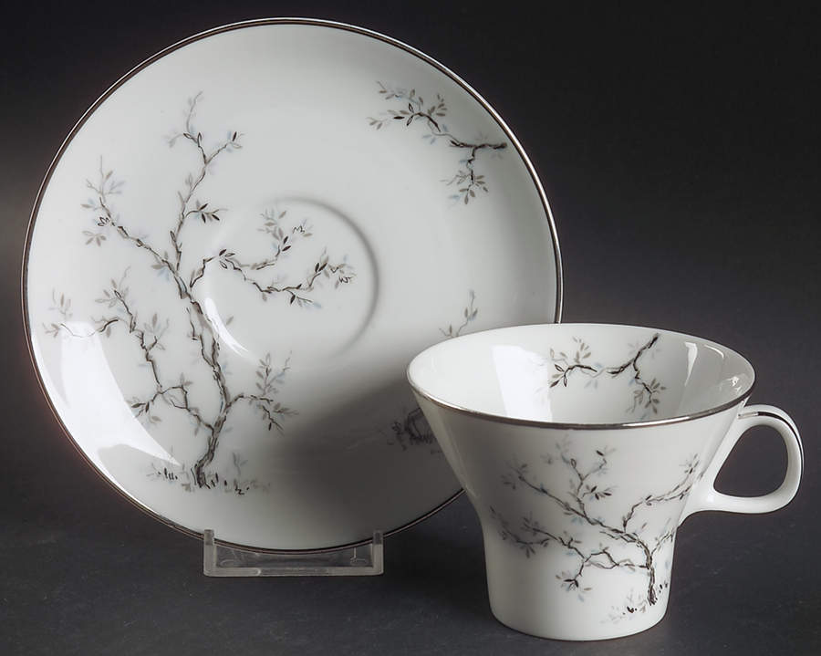 1386 Flat Cup & Saucer Set by Noritake-1