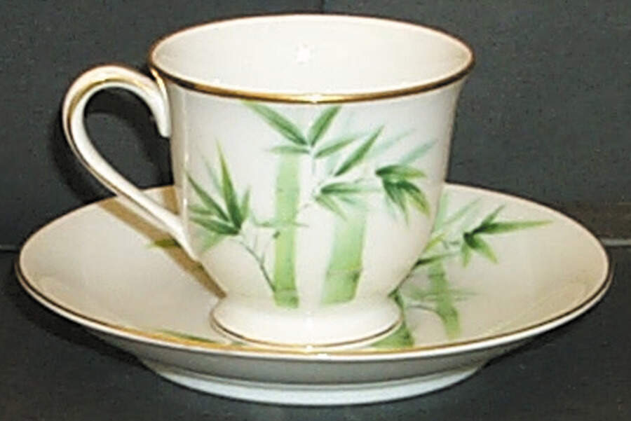 1538G Footed Demitasse Cup & Saucer Set by Noritake-1