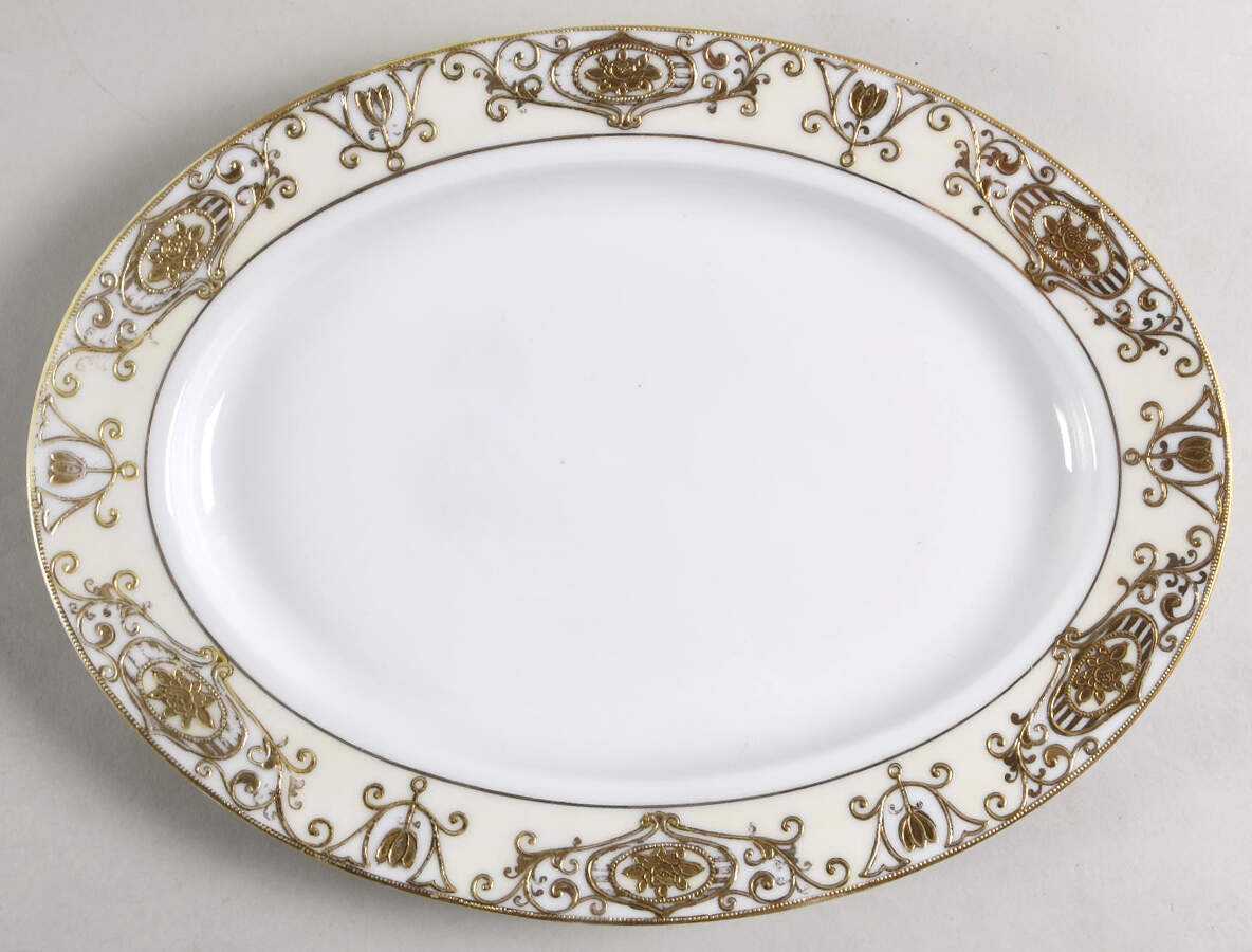 175 11" Oval Serving Platter by Noritake-1