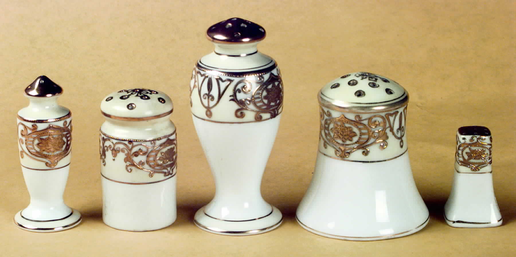 175 Salt Shaker by Noritake-1