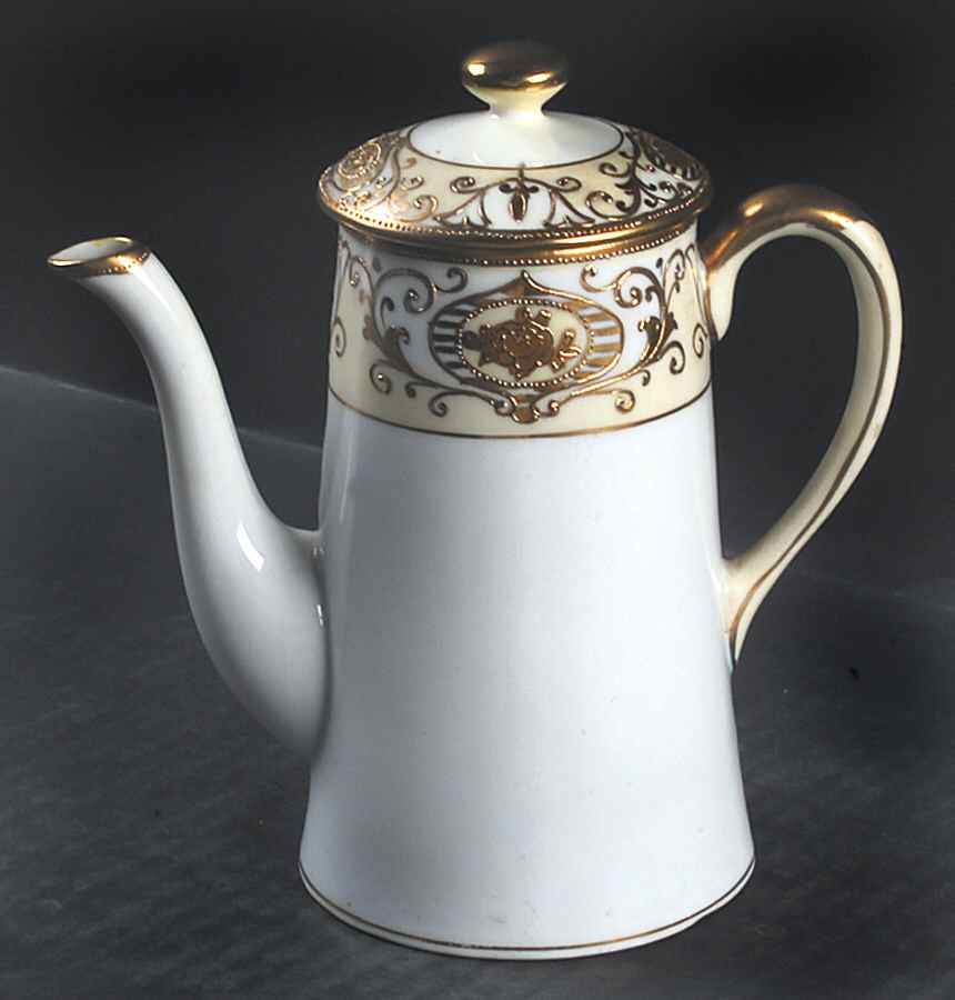 175 Mini Coffee Pot & Lid by Noritake-1