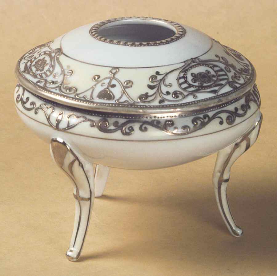 175 Hair Receiver & Lid by Noritake-1