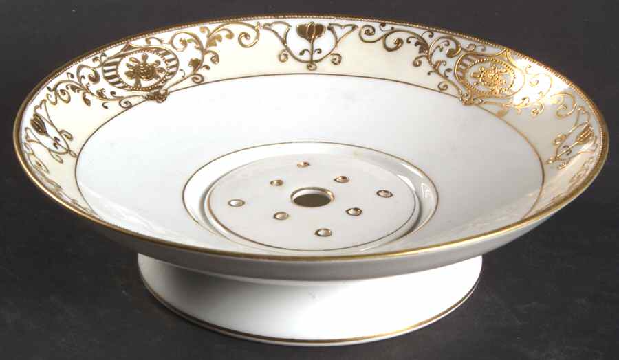 175 2-Piece Soap Dish (Bowl and Strainer) by Noritake-1
