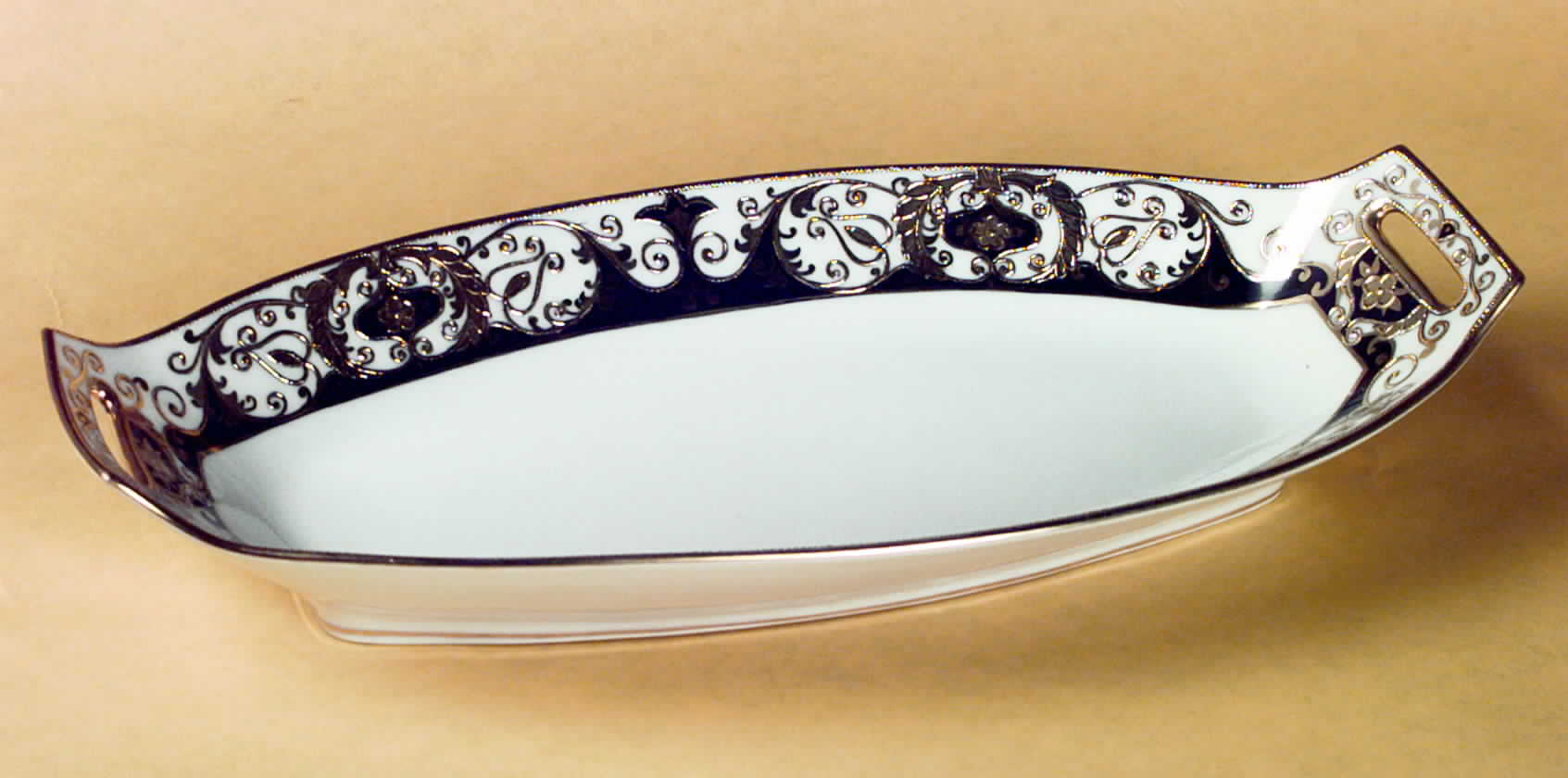 20056 Celery by Noritake-1