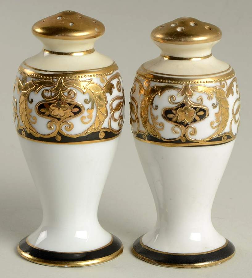 20056 Salt & Pepper Set by Noritake-1