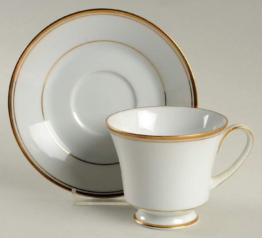 2684 Footed Cup & Saucer Set by Noritake-1