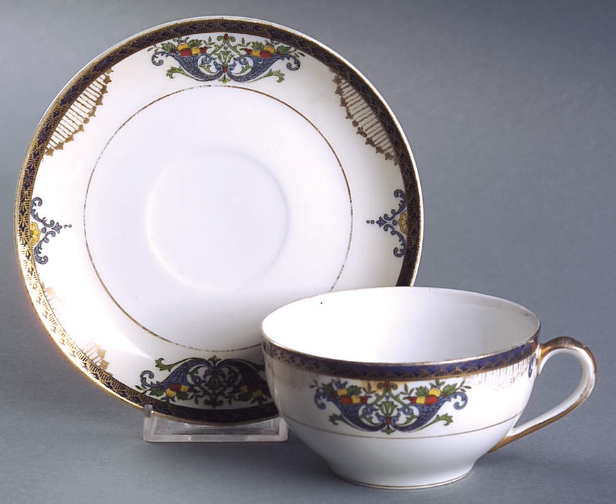 26979 Flat Cup & Saucer Set by Noritake-1
