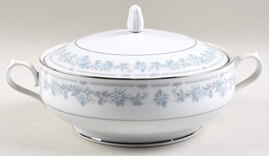 3-957 Round Covered Vegetable by Noritake-1
