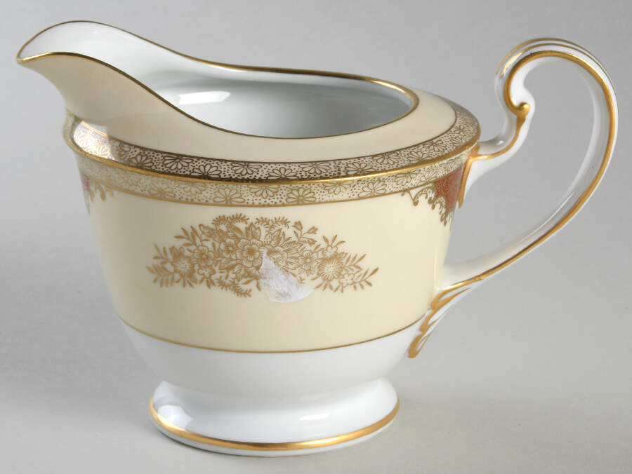 4986 Creamer by Noritake-1