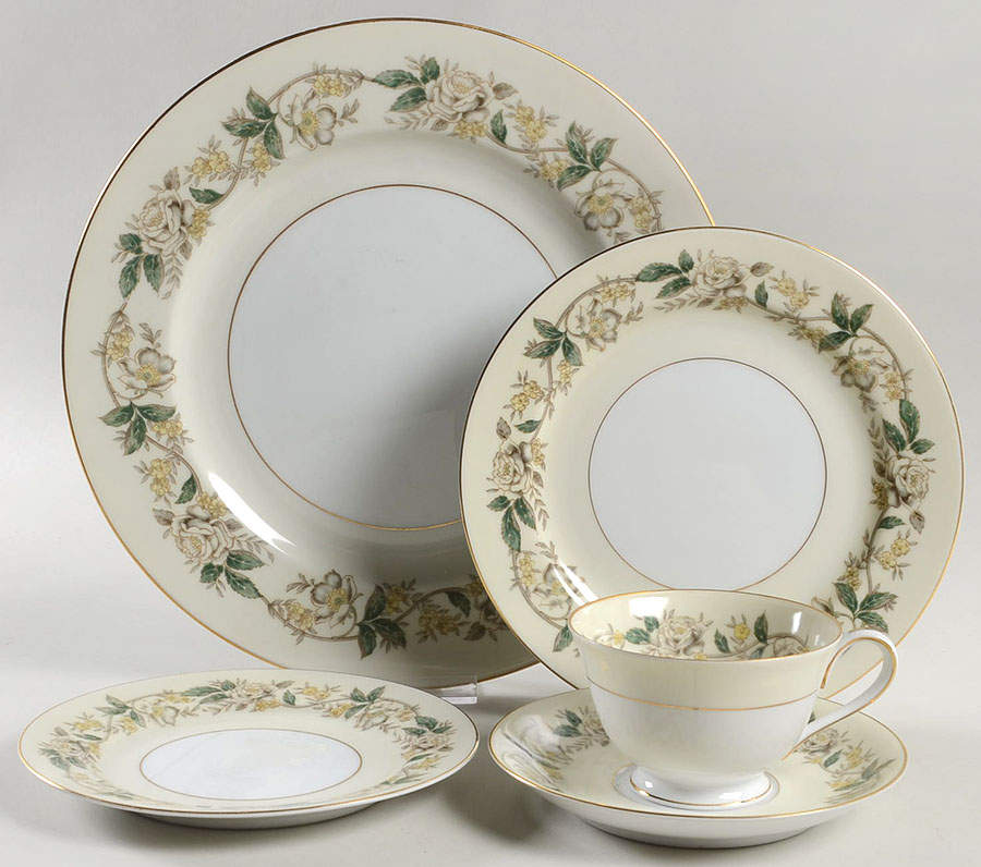 5020 5 Piece Place Setting by Noritake-1