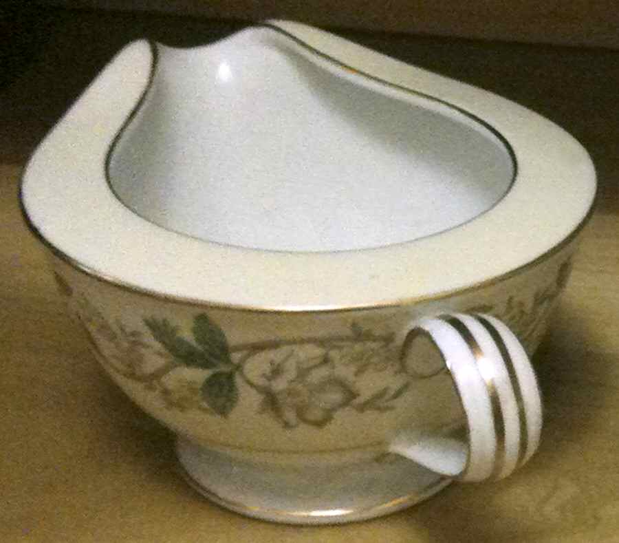 5020 Creamer by Noritake-1