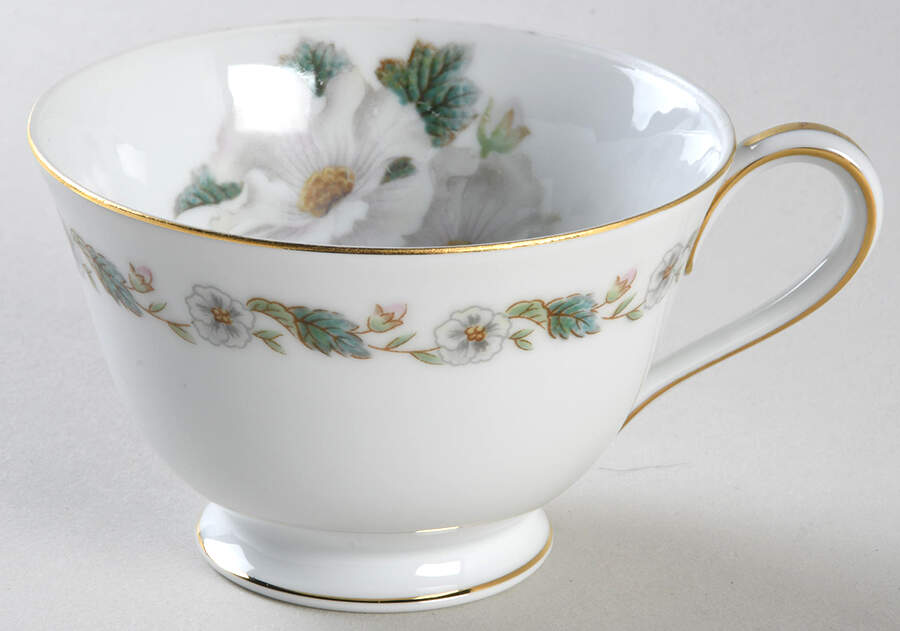 5029 Footed Cup by Noritake-1