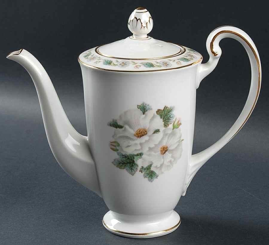 5029 Mini Coffee Pot & Lid by Noritake-1