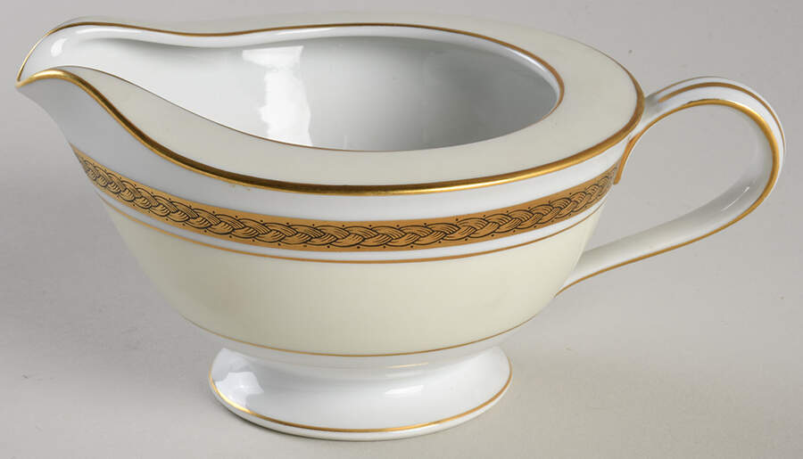 5289 Creamer by Noritake-1