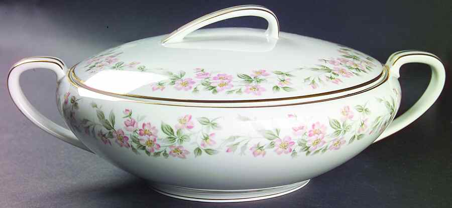 5415 Round Covered Vegetable by Noritake-1