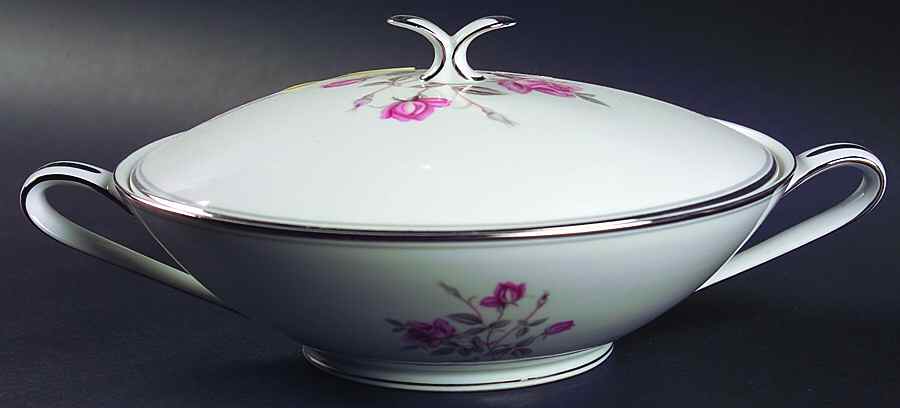 5516 Round Covered Vegetable by Noritake-1