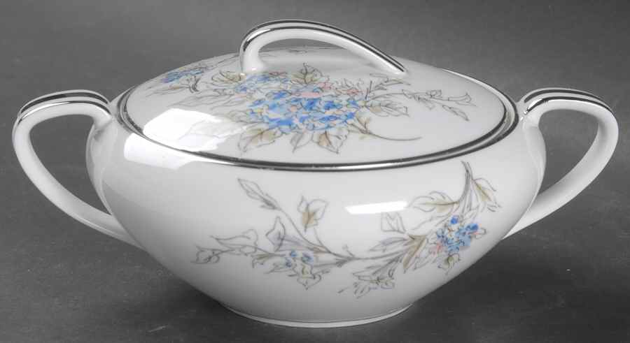 5520 Sugar Bowl & Lid by Noritake-1