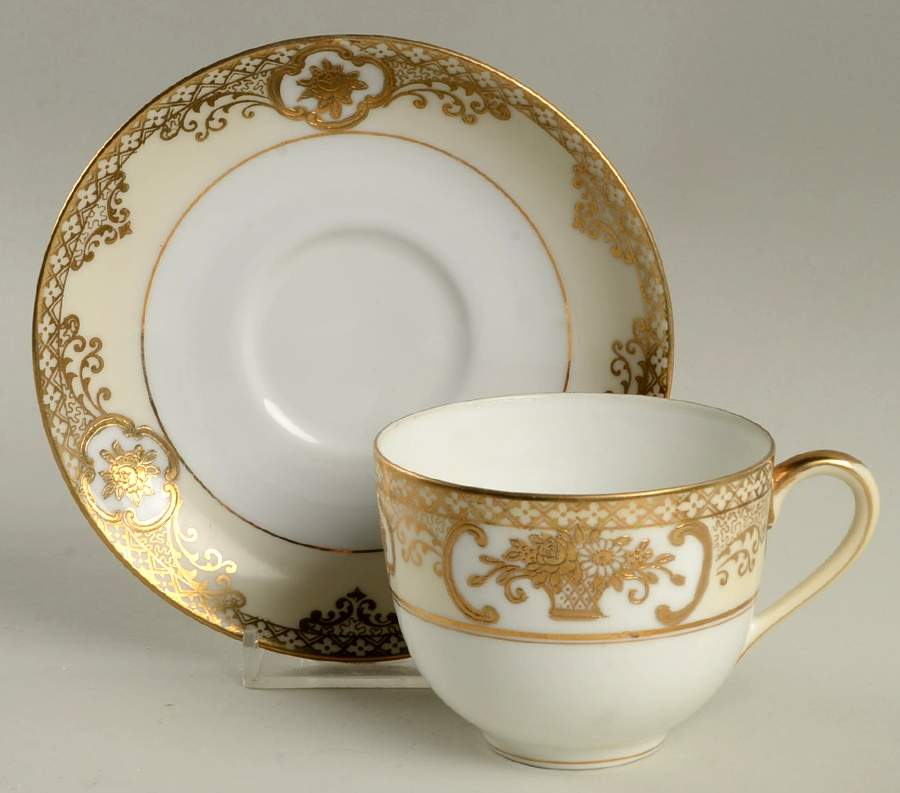 5567 Flat Cup & Saucer Set by Noritake-1