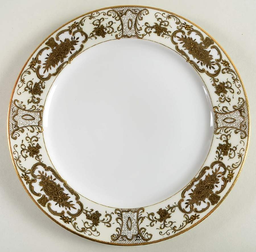 5567 Dinner Plate by Noritake-1