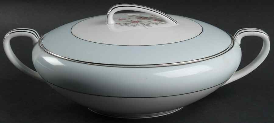 5571 Round Covered Vegetable by Noritake-1