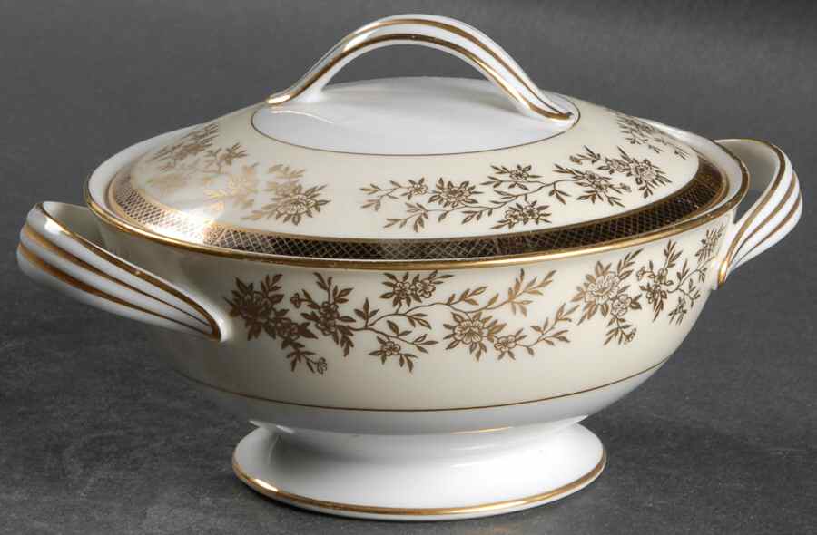 5586 Sugar Bowl & Lid by Noritake-1