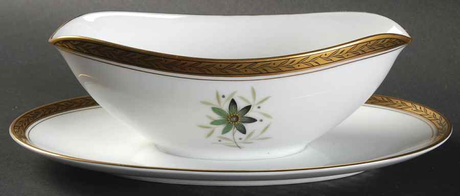 5592 Gravy Boat with Attached Underplate by Noritake-1