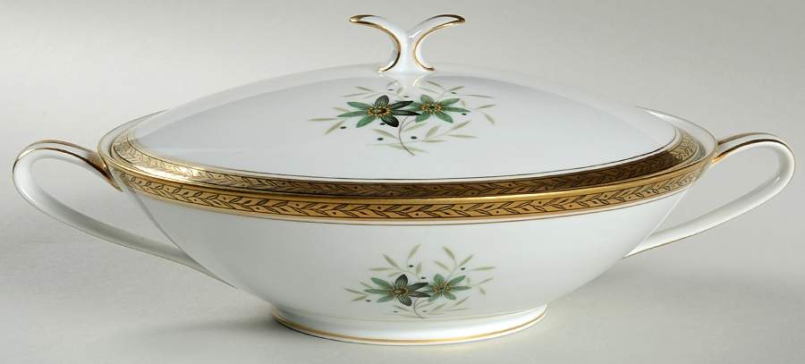 5592 Round Covered Vegetable by Noritake-1