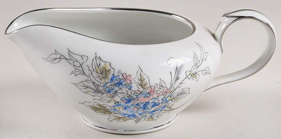 5682 Creamer by Noritake-1