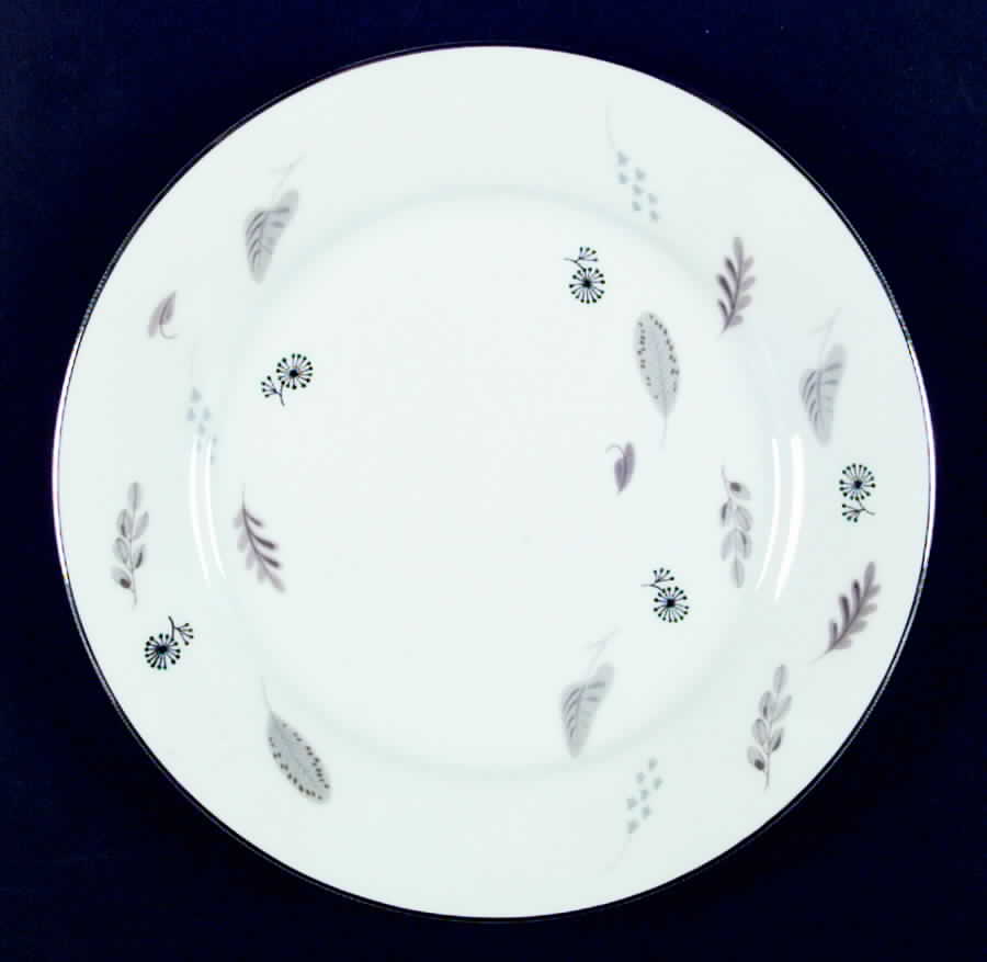 5688 Dinner Plate by Noritake-1