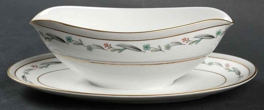 5695 Gravy Boat with Attached Underplate by Noritake-1