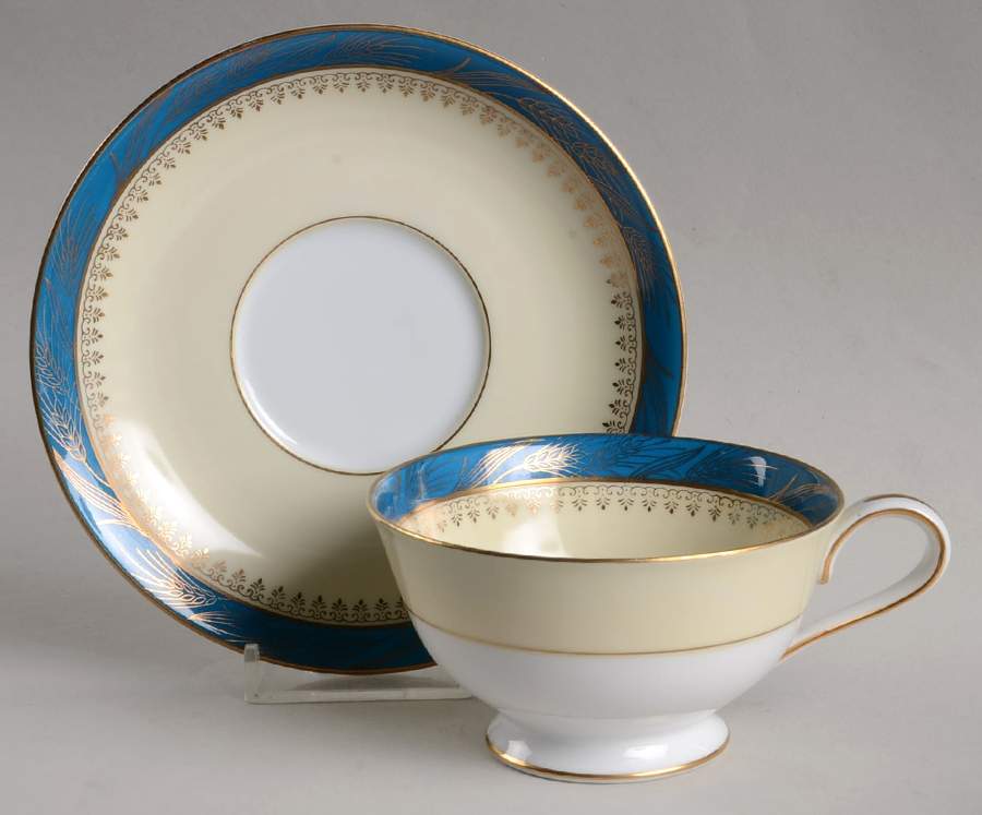 668 Footed Cup & Saucer Set by Noritake-1