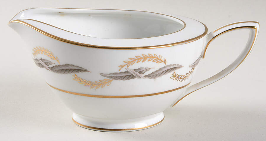 6922 Creamer by Noritake-1