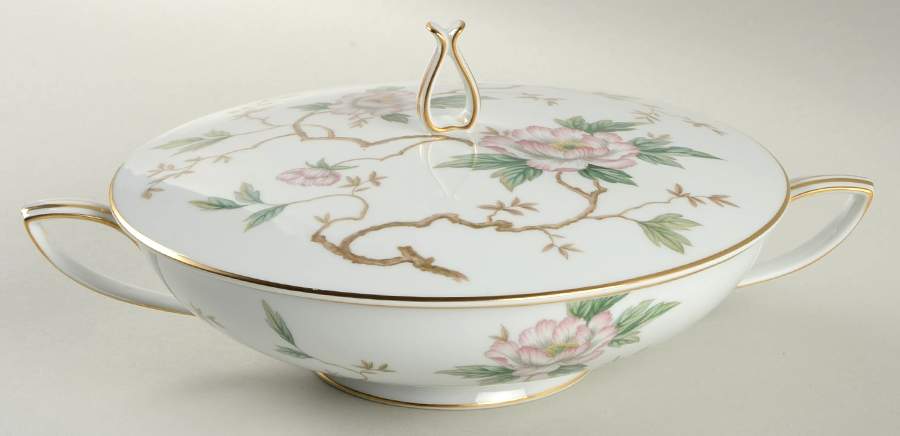 6935 Round Covered Vegetable by Noritake-1