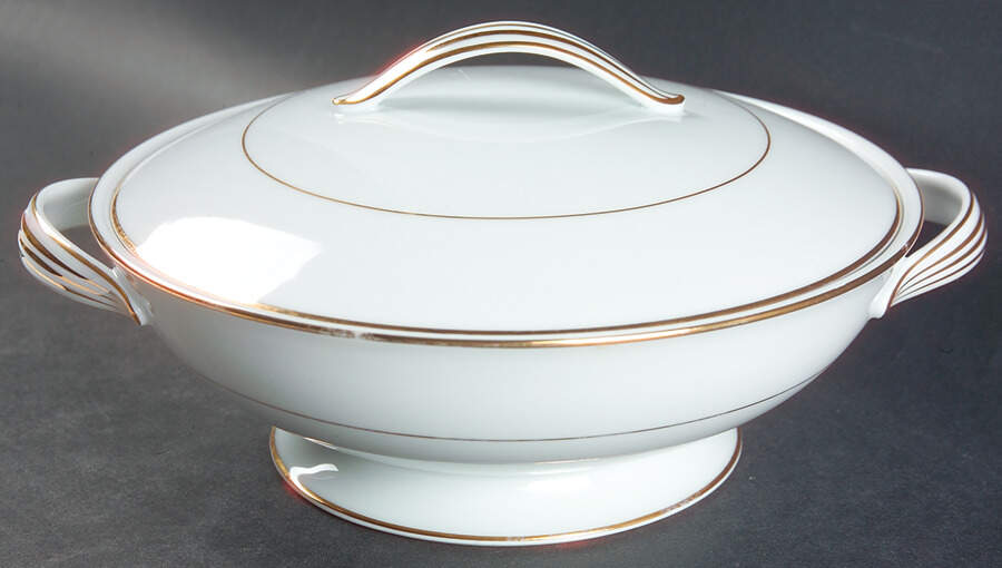 7050 Round Covered Vegetable by Noritake-1